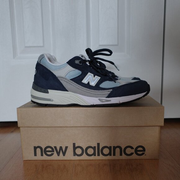 New Balance  Made In UK 991 Sneakers - Navy - Picture 1 of 8